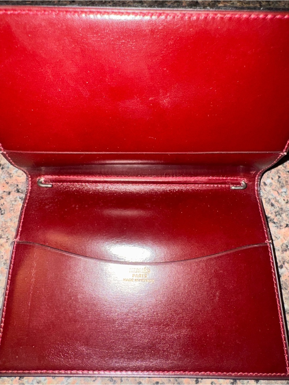 Hermes Men's Leather Passport Cover in deep burgundy/rouge EUC - Picture 3 of 9